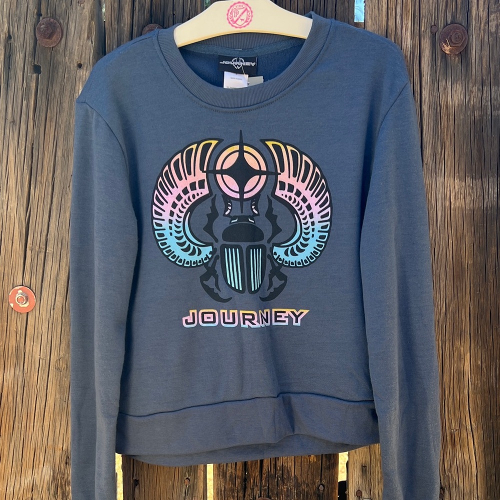 Journey NWT band sweater